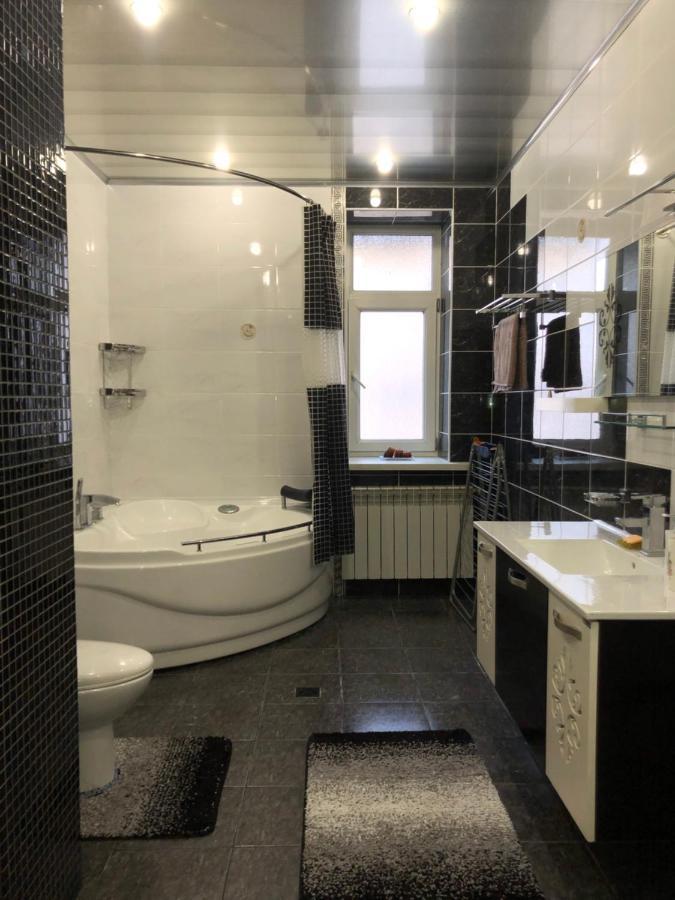 Stylish Apartments In The Heart Of The City! Tasjkent Eksteriør bilde