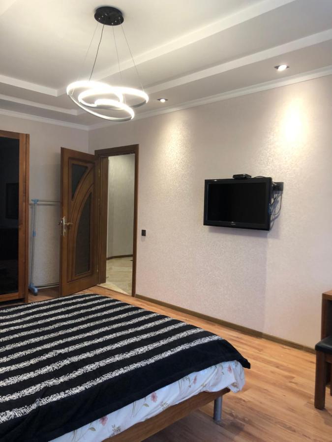 Stylish Apartments In The Heart Of The City! Tasjkent Eksteriør bilde
